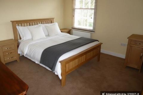 undefined, Newmarket Road, Rose & Crown House, CB5