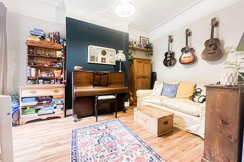 4 bedroom terraced house for sale, Oakdale Road, Mossley Hill, L18