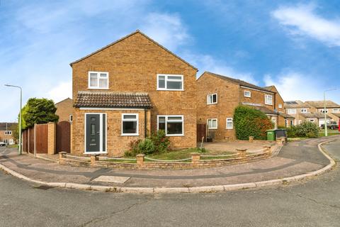 undefined, Orchids Close, Bungay