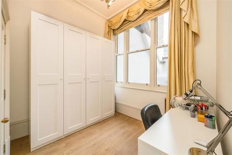 2 bedroom flat to rent, Queen's Gate Terrace, London SW7