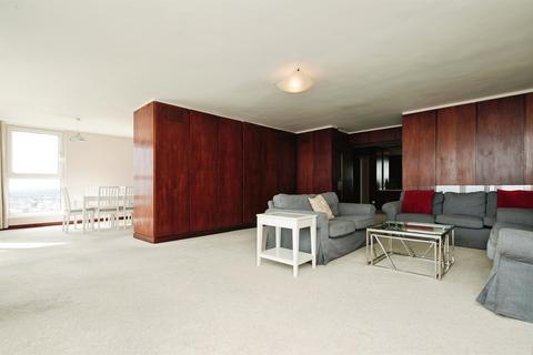 4 bedroom apartment for sale, Russell Square, Brighton