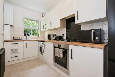 2 bedroom ground floor flat for sale, Middle Road, Southampton