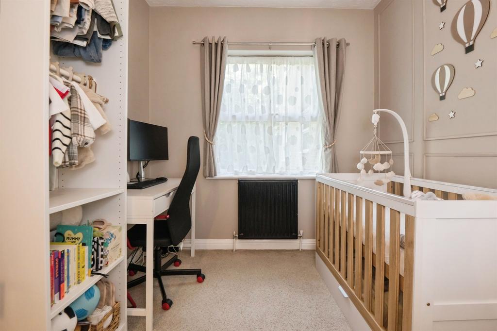 Apartment in Southampton, Botany Bay - View 5