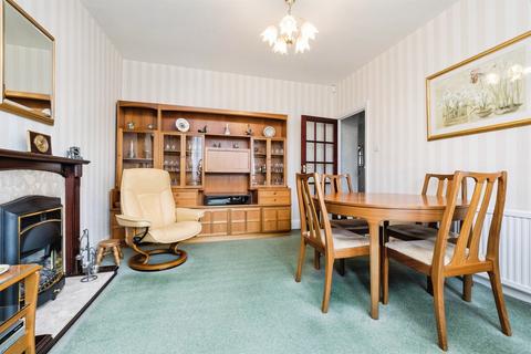 undefined, Westrow Drive, Barking