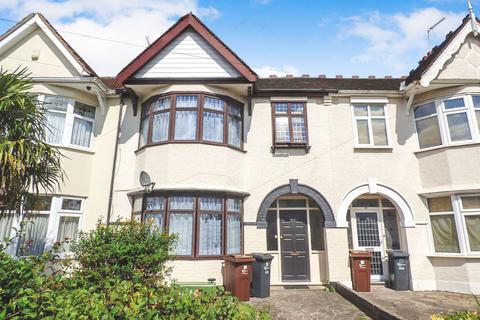 3 bedroom terraced house for sale, Shirley Gardens, Barking