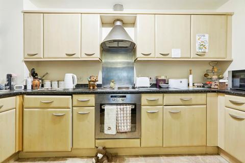 2 bedroom apartment for sale, Merchants Court, Bingley BD16