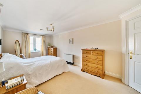 2 bedroom flat for sale, High Street, Berkhamsted
