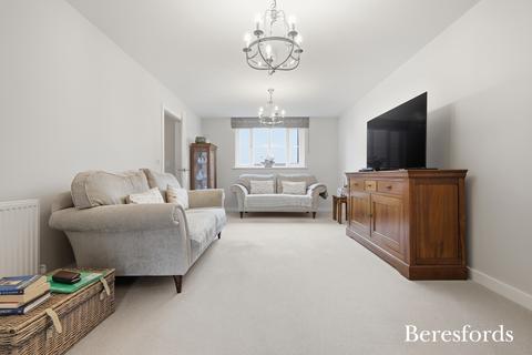 5 bedroom detached house for sale, Oaklands Close, Dunmow, CM6