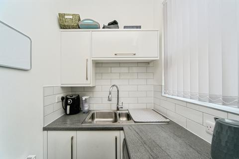 2 bedroom maisonette for sale, Wilton Road, Bexhill-On-Sea