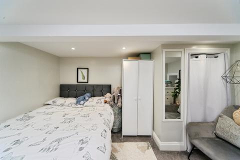 2 bedroom ground floor flat for sale, Park Road, Bexhill-On-Sea