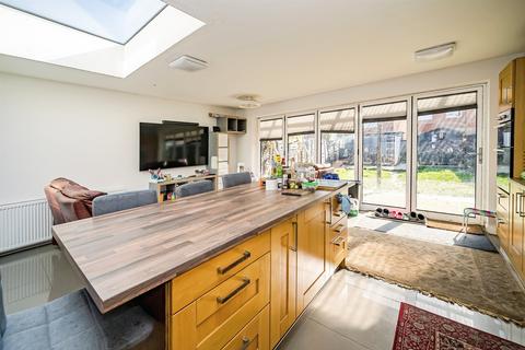 undefined, Bowyer Drive, Slough