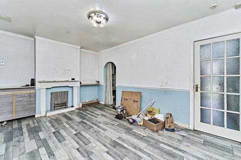 3 bedroom semi-detached house for sale, Walsall Road, West Bromwich