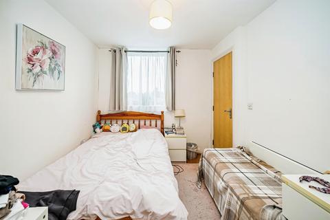 undefined, Bath Road, Slough