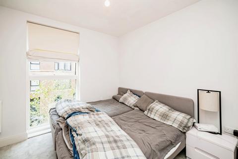 1 bedroom flat for sale, Memorial Avenue, Slough