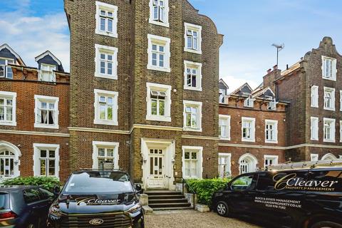 Studio for sale, Upton Park, Slough
