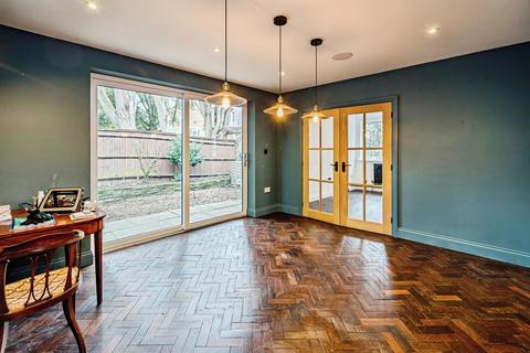 3 bedroom semi-detached house for sale, Berry Hill, Taplow, Maidenhead