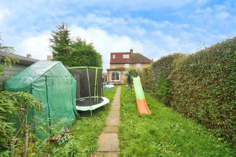 5 bedroom semi-detached house for sale, Long Green, Nazeing, Waltham Abbey