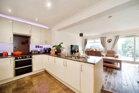 5 bedroom semi-detached house for sale, Long Green, Nazeing, Waltham Abbey