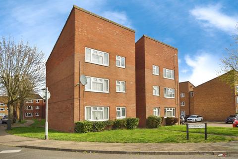 2 bedroom apartment for sale, Rowan Drive, Broxbourne