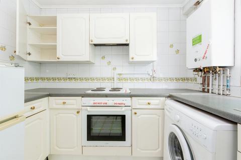1 bedroom flat for sale, Bakerscroft, Cheshunt, Waltham Cross