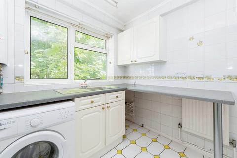 1 bedroom flat for sale, Bakerscroft, Cheshunt, Waltham Cross