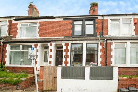 3 bedroom terraced house for sale, Kendrick Road, BARRY