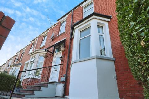 3 bedroom terraced house for sale, Porthkerry Road, Barry