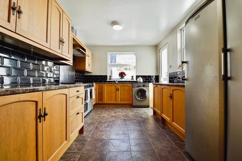 3 bedroom terraced house for sale, Porthkerry Road, Barry