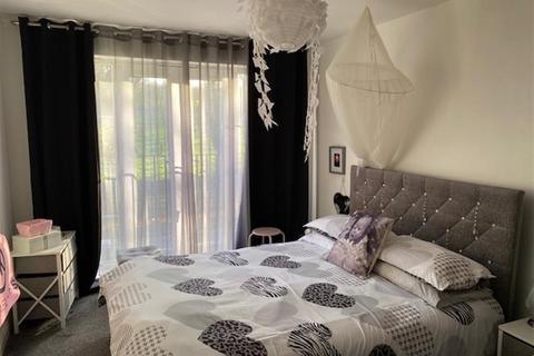 2 bedroom apartment for sale, Doncaster Road, Barnsley