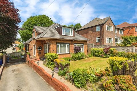 3 bedroom detached bungalow for sale, Hawshaw Lane, Hoyland, Barnsley