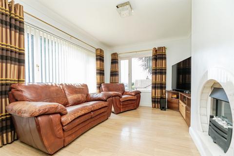 3 bedroom detached bungalow for sale, Hawshaw Lane, Hoyland, Barnsley
