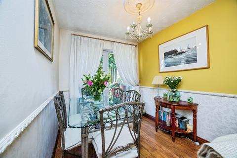 3 bedroom detached house for sale, Silverstone Avenue, Cudworth, Barnsley
