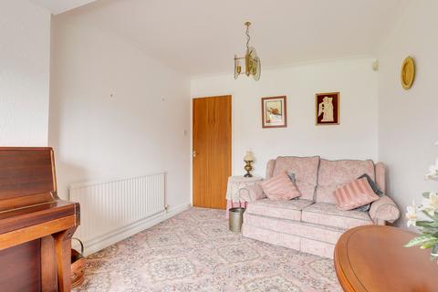 4 bedroom detached house for sale, Manor Close, Nottingham NG12