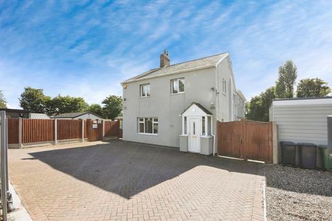 5 bedroom detached house for sale, Coggeshall Road, Stisted, Braintree