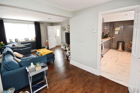 3 bedroom semi-detached house for sale, Sauls Avenue, Witham