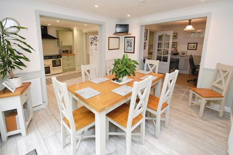 4 bedroom detached house for sale, Jaspers Green, Shalford, Braintree