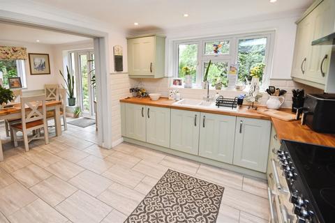 4 bedroom detached house for sale, Jaspers Green, Shalford, Braintree
