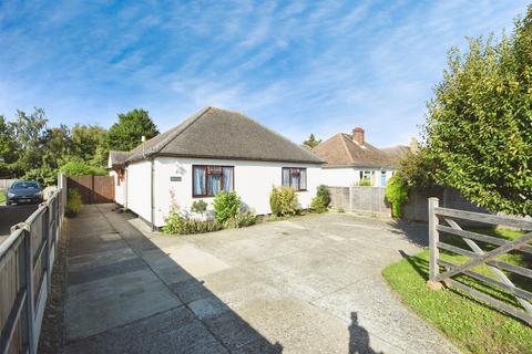3 bedroom detached bungalow for sale, Willows Green, Chelmsford