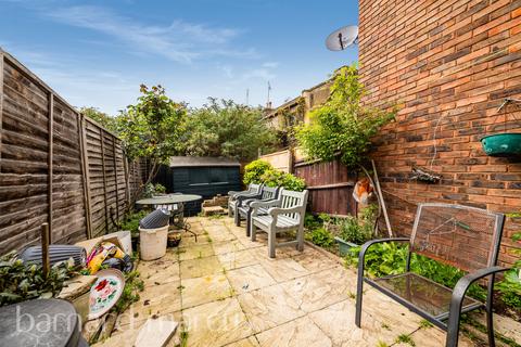 undefined, Wolftencroft Close, London