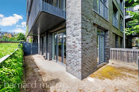 2 bedroom apartment for sale, Danvers Avenue, London