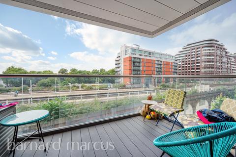 2 bedroom flat for sale, Palmer Road, London