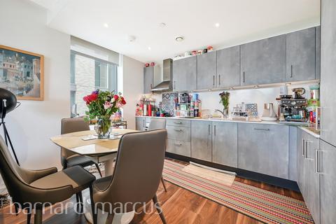 2 bedroom flat for sale, Palmer Road, London