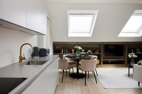 1 bedroom maisonette for sale, Elspeth Road, London