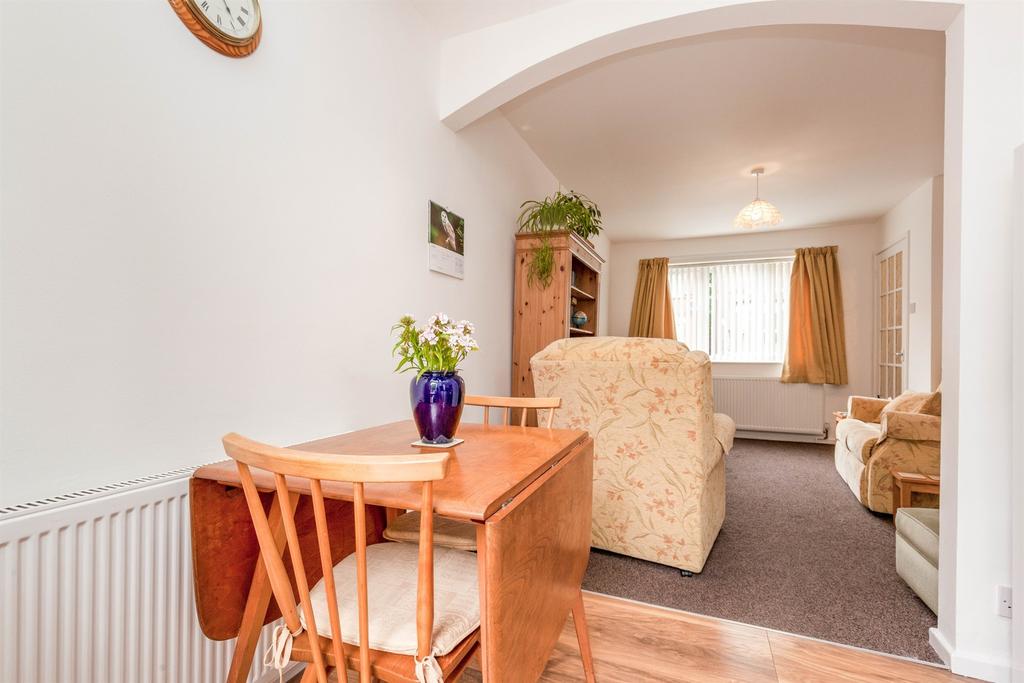 House in Nottingham, Nottinghamshire - View 4