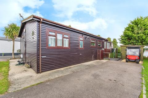 2 bedroom lodge for sale, Sleaford Road, Tattershall, Lincoln