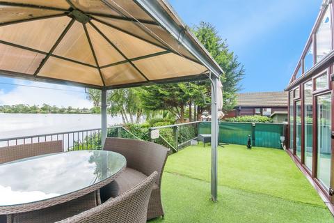 2 bedroom lodge for sale, Sleaford Road, Tattershall, Lincoln