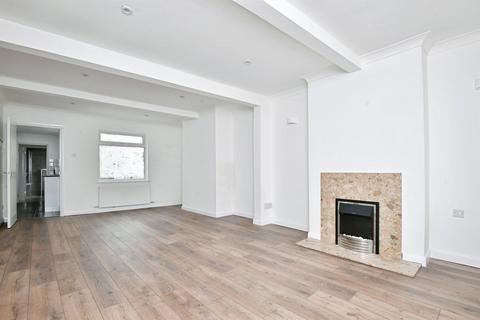 3 bedroom terraced house for sale, Windsor Bank, Boston