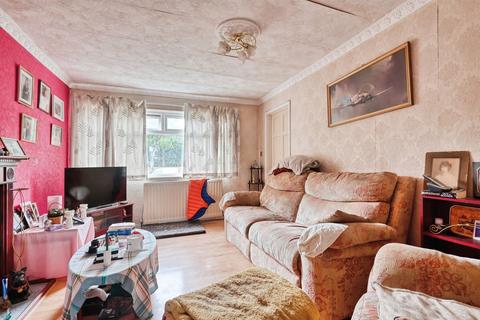 3 bedroom end of terrace house for sale, Farnborough Road, Birmingham