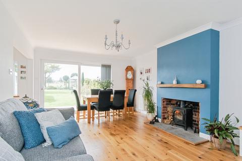 undefined, Poplar Avenue, Castleford