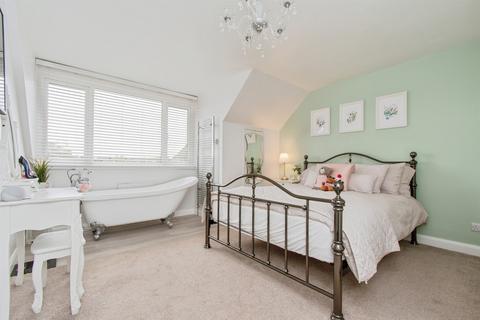 undefined, Poplar Avenue, Castleford